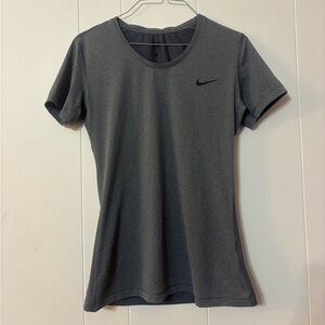 Nike Dark Gray Athletic Short Sleeve Tee Women's Medium